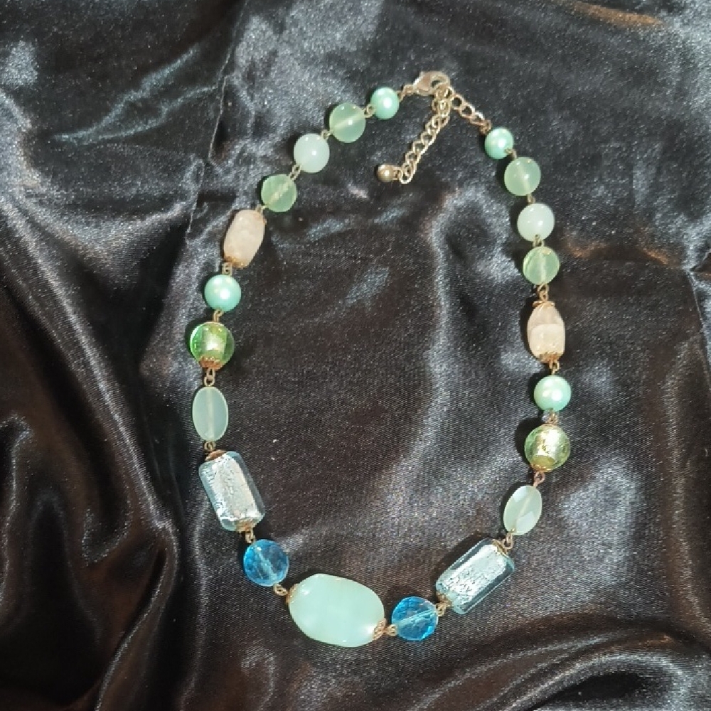 Chic Aqua and Blue Beaded Necklace